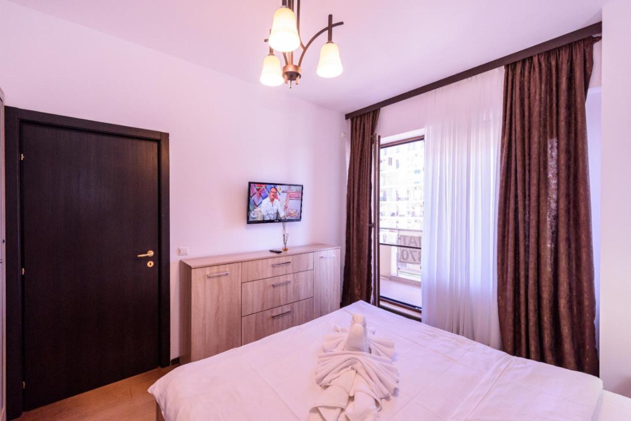 Appartement Theo Summerland Seaview à Mamaia Extérieur photo